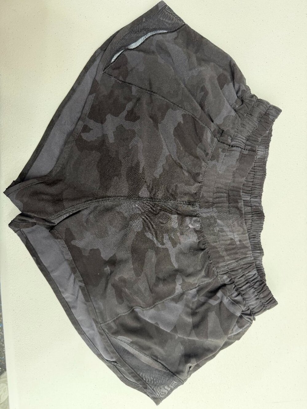 Lululemon Hotty Hot Shorts 2"